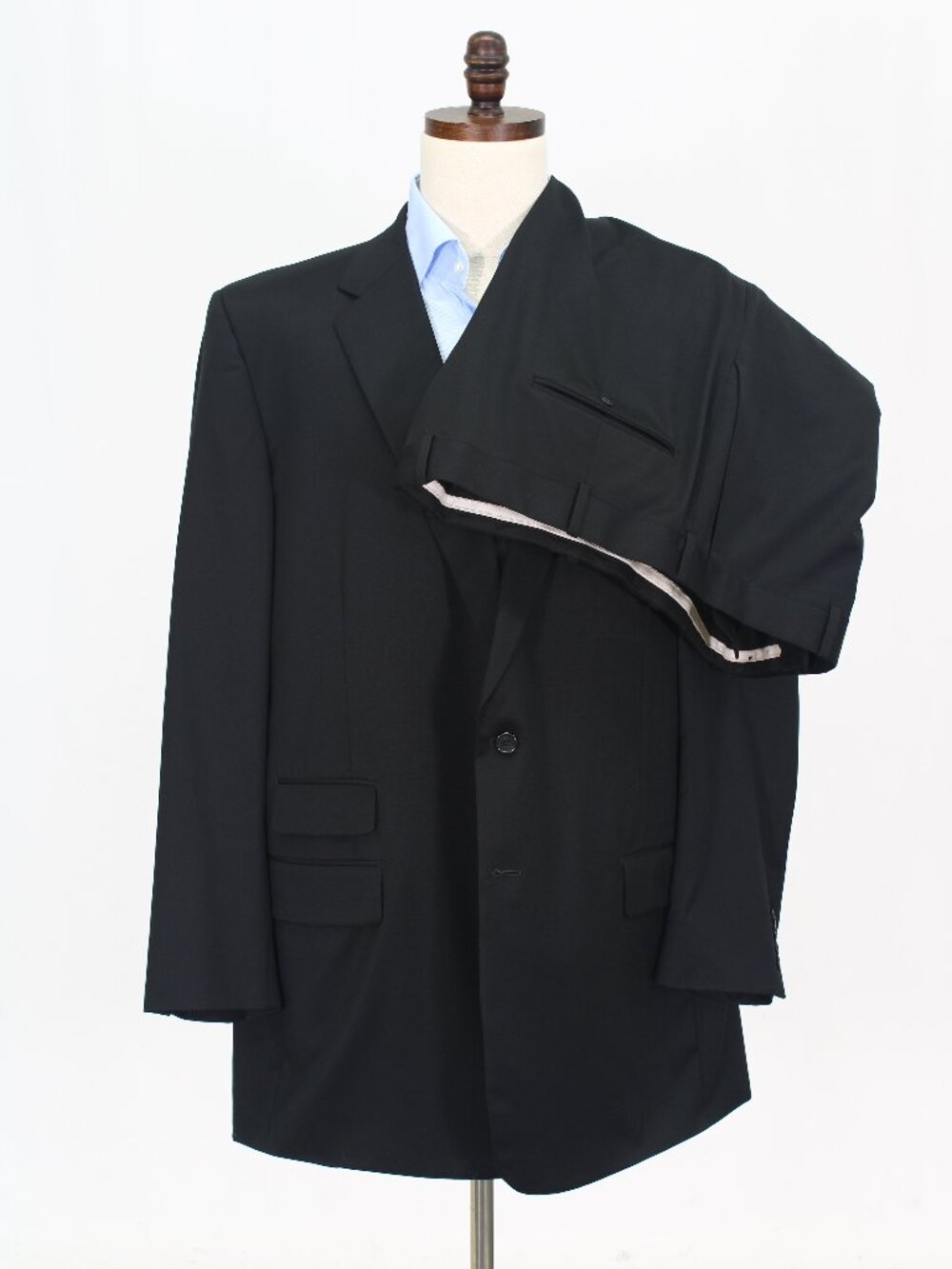 Bespoke 50L 44x32 Black Full Suit 2-Button Solid R933